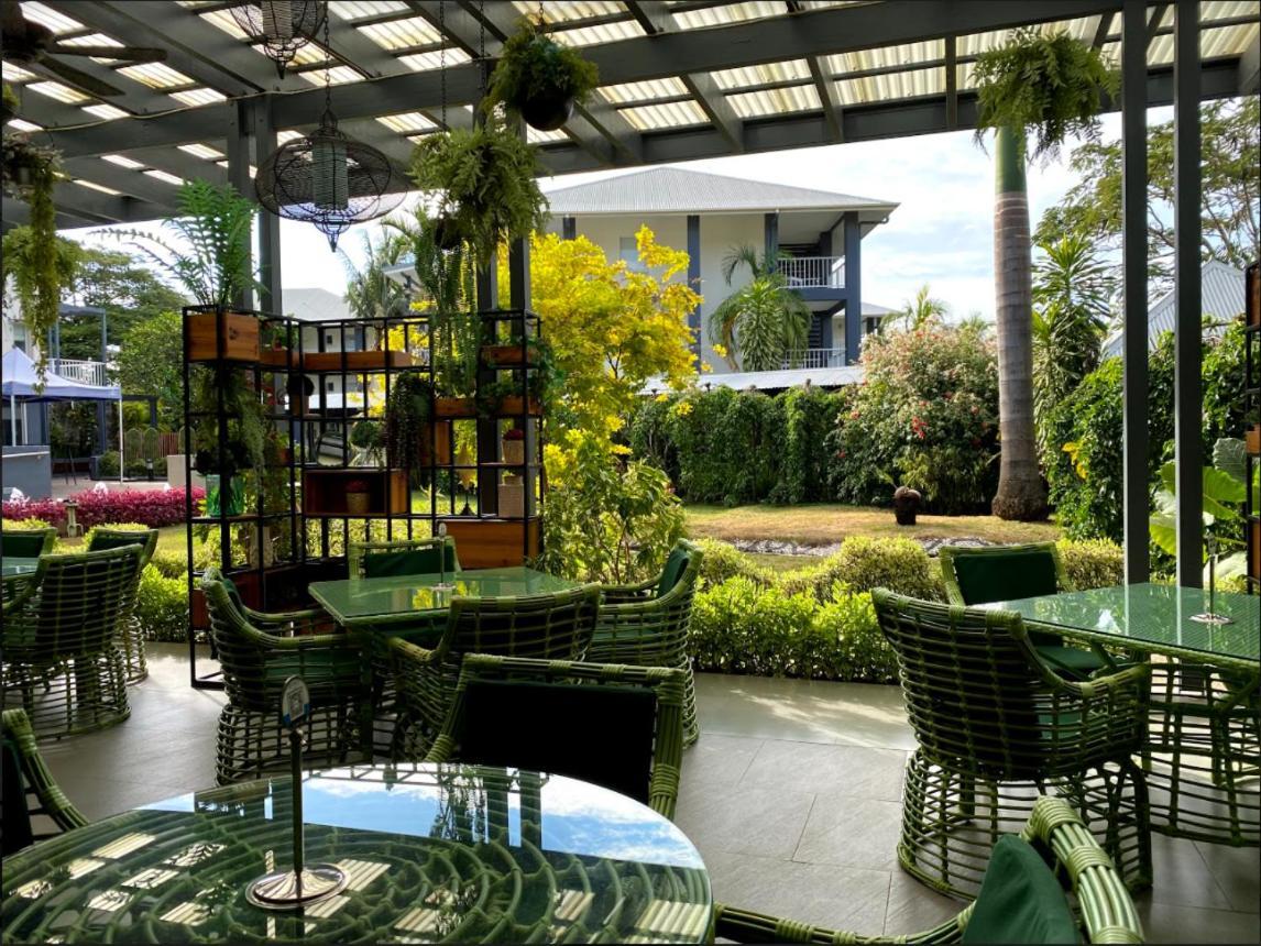 Heritage Park Hotel Honiara Exterior photo