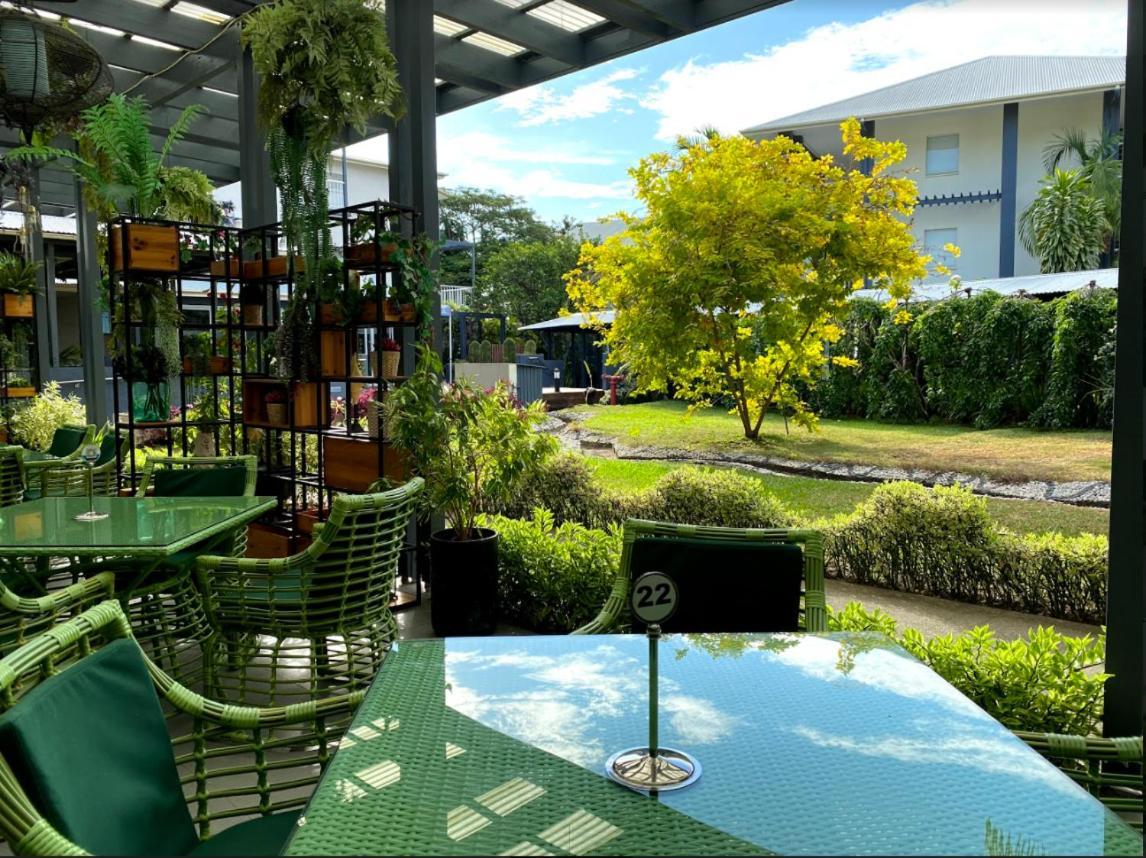 Heritage Park Hotel Honiara Exterior photo